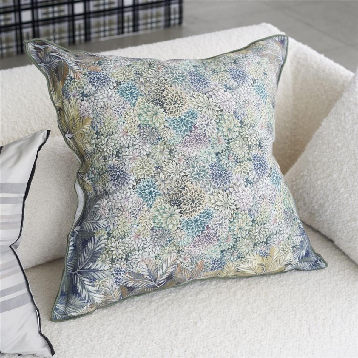 Madhya Cushion By Designers Guild in Birch Grey – image 2