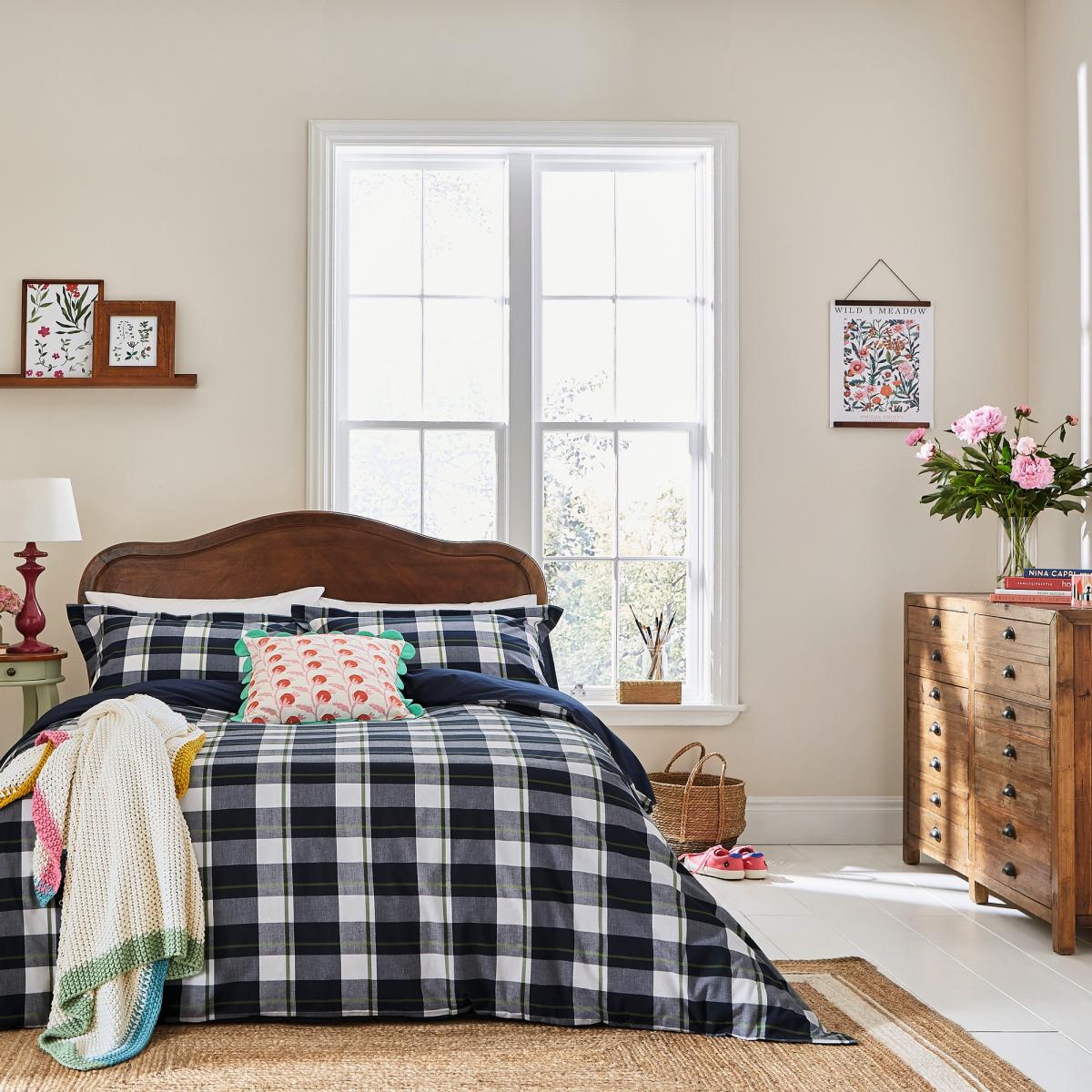 Daylesford Check Floral Cushion by Joules in Multi 45x45cm – image 3