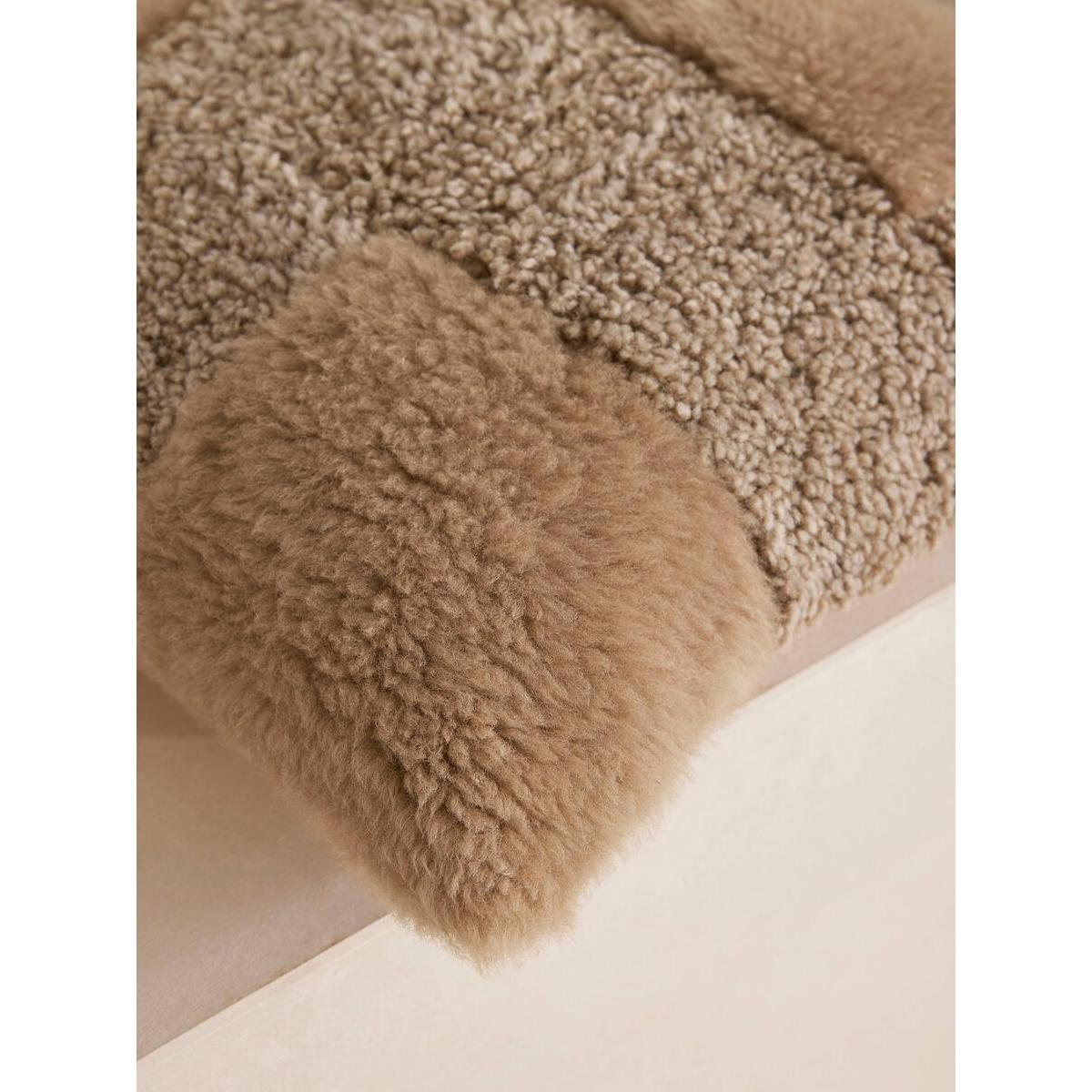 Durleigh Square Cushion – image 6