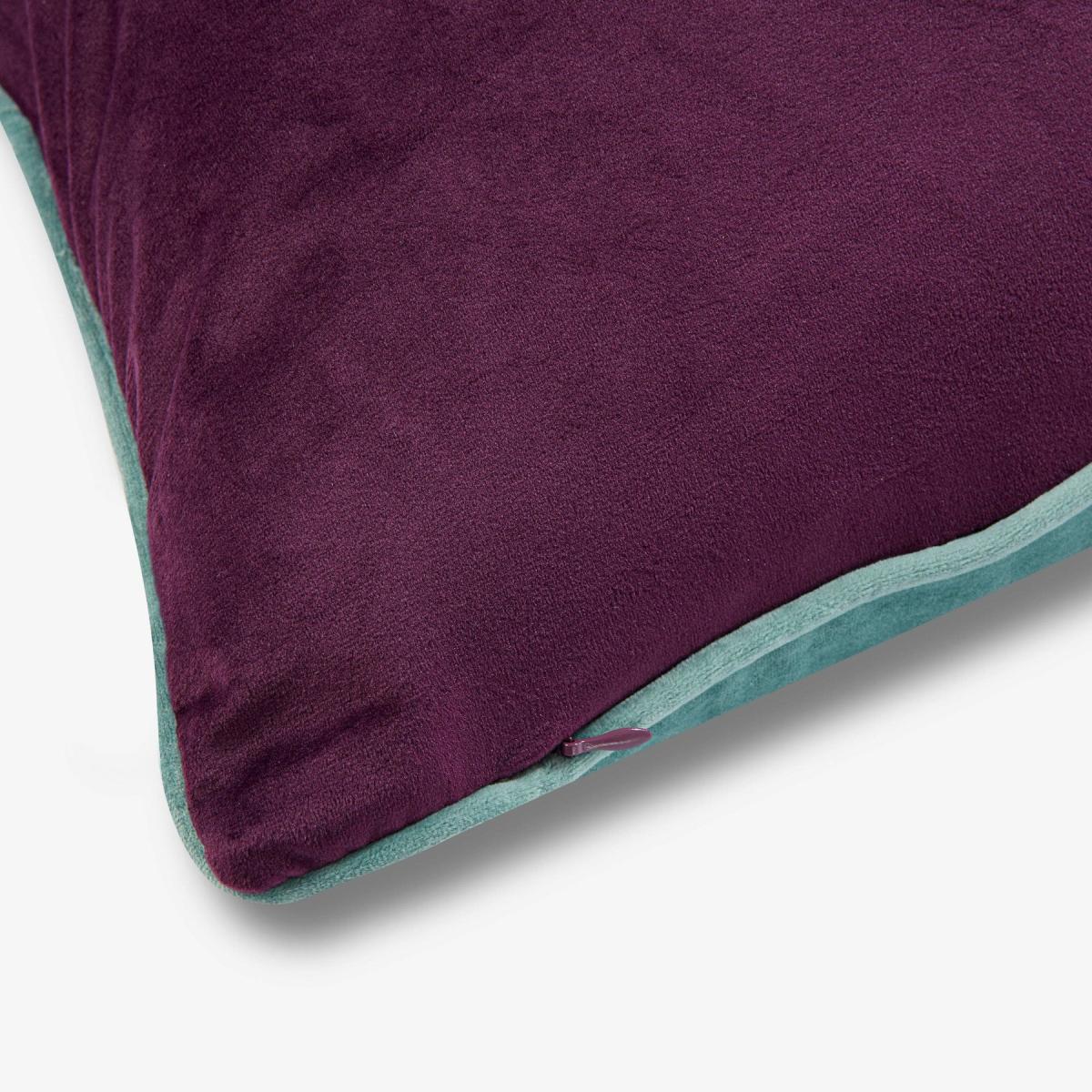 Serica Velvet Cushion, Purple, 56x56 cm – image 2