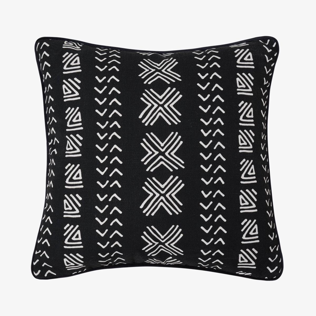Geo Lima Cushion, Black - White, 45x45 cm – image 2