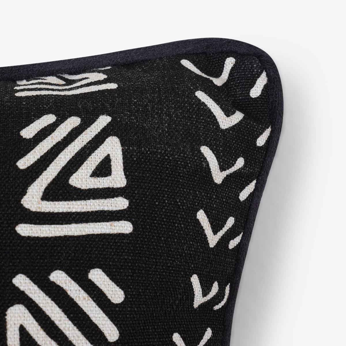 Geo Lima Cushion, Black - White, 45x45 cm – image 4