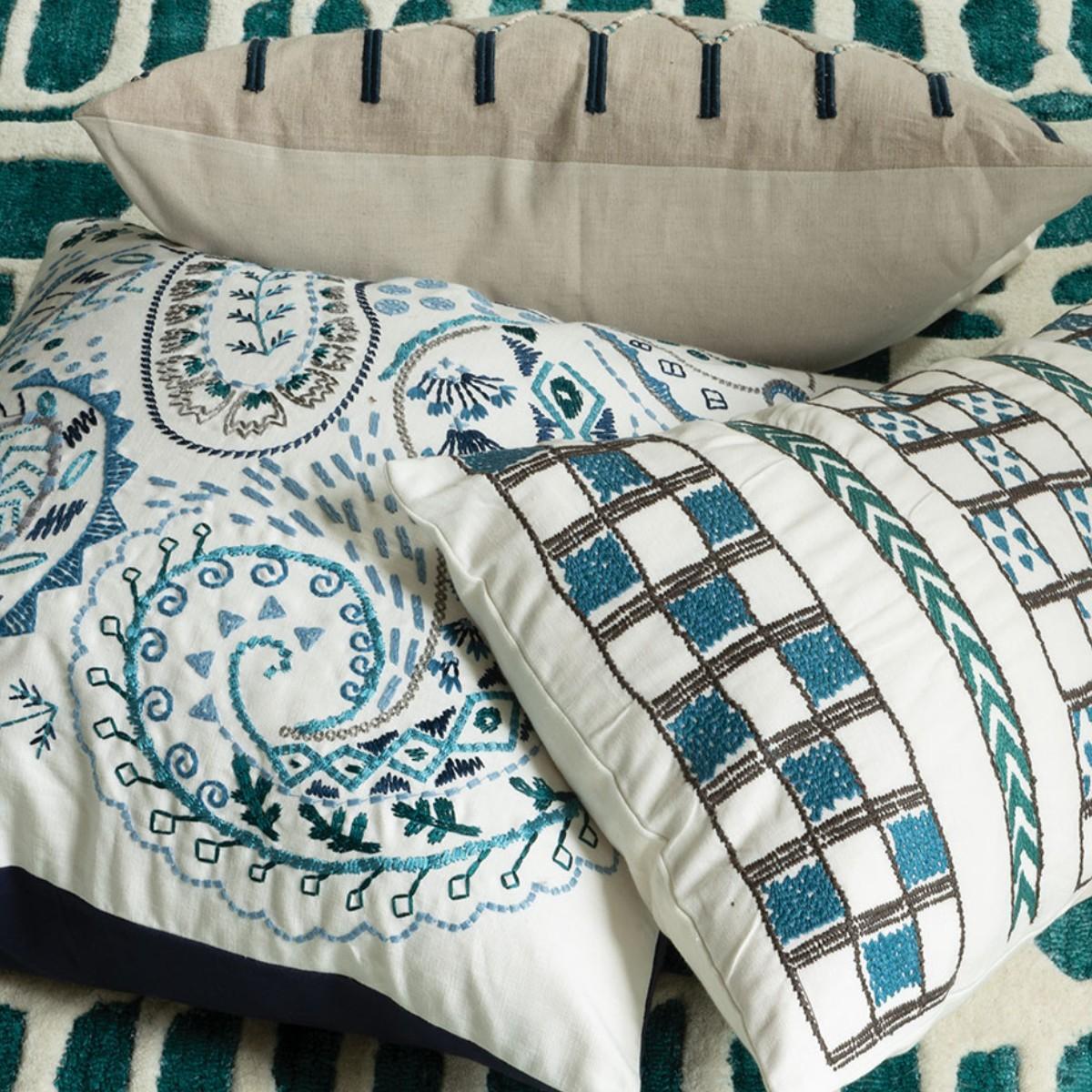 William Yeoward | Mancora Cushion Peacock – image 3