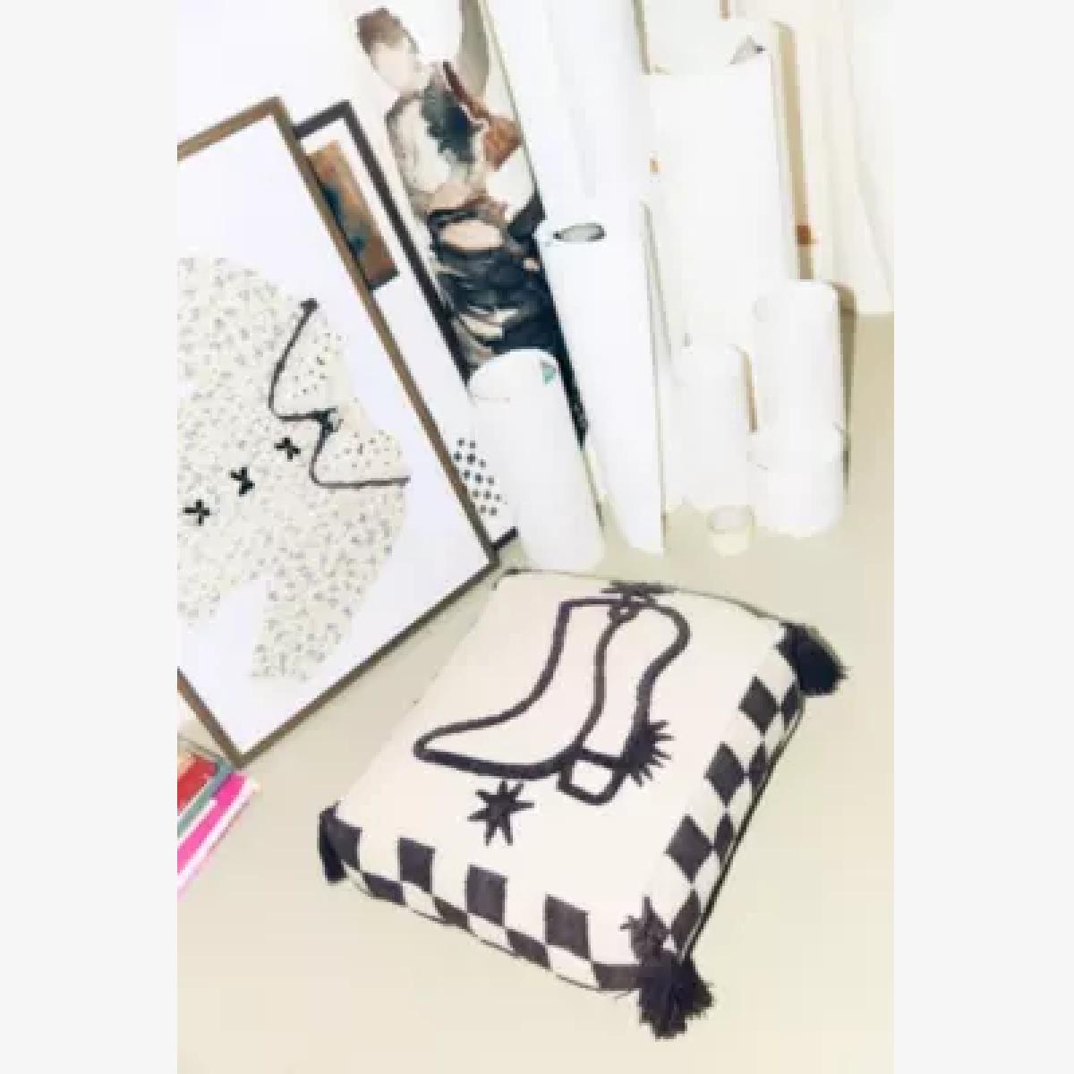 Urban Outfitters x TuftLuck TuftLuck UO Exclusive Doodle Boot XL Cushion ALL – image 1