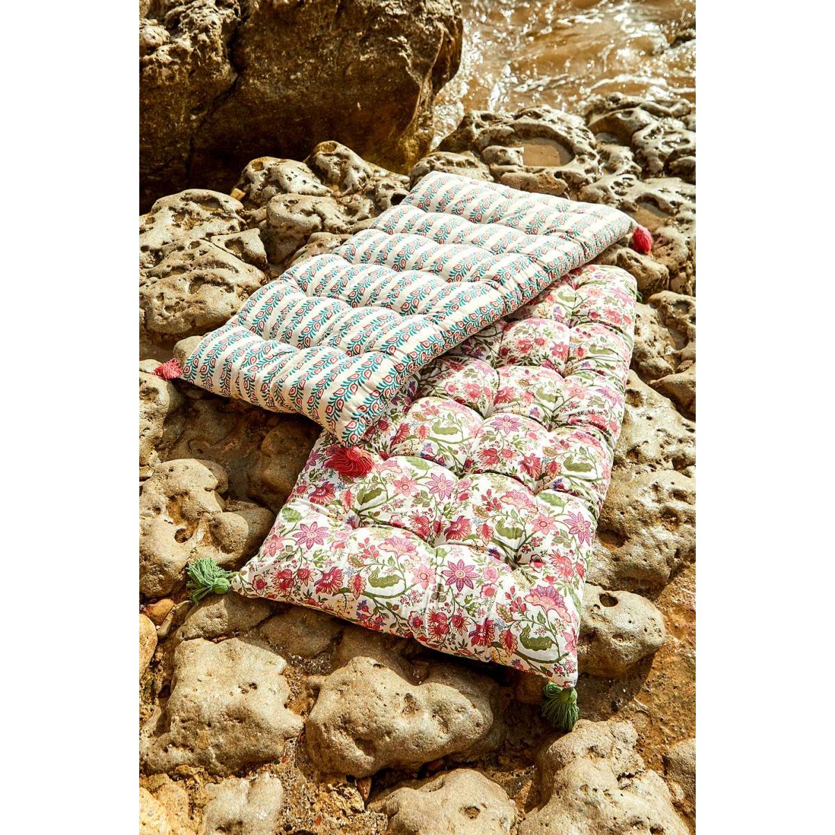 Marnie Floral Print Floor Cushion ALL at Urban Outfitters – image 2