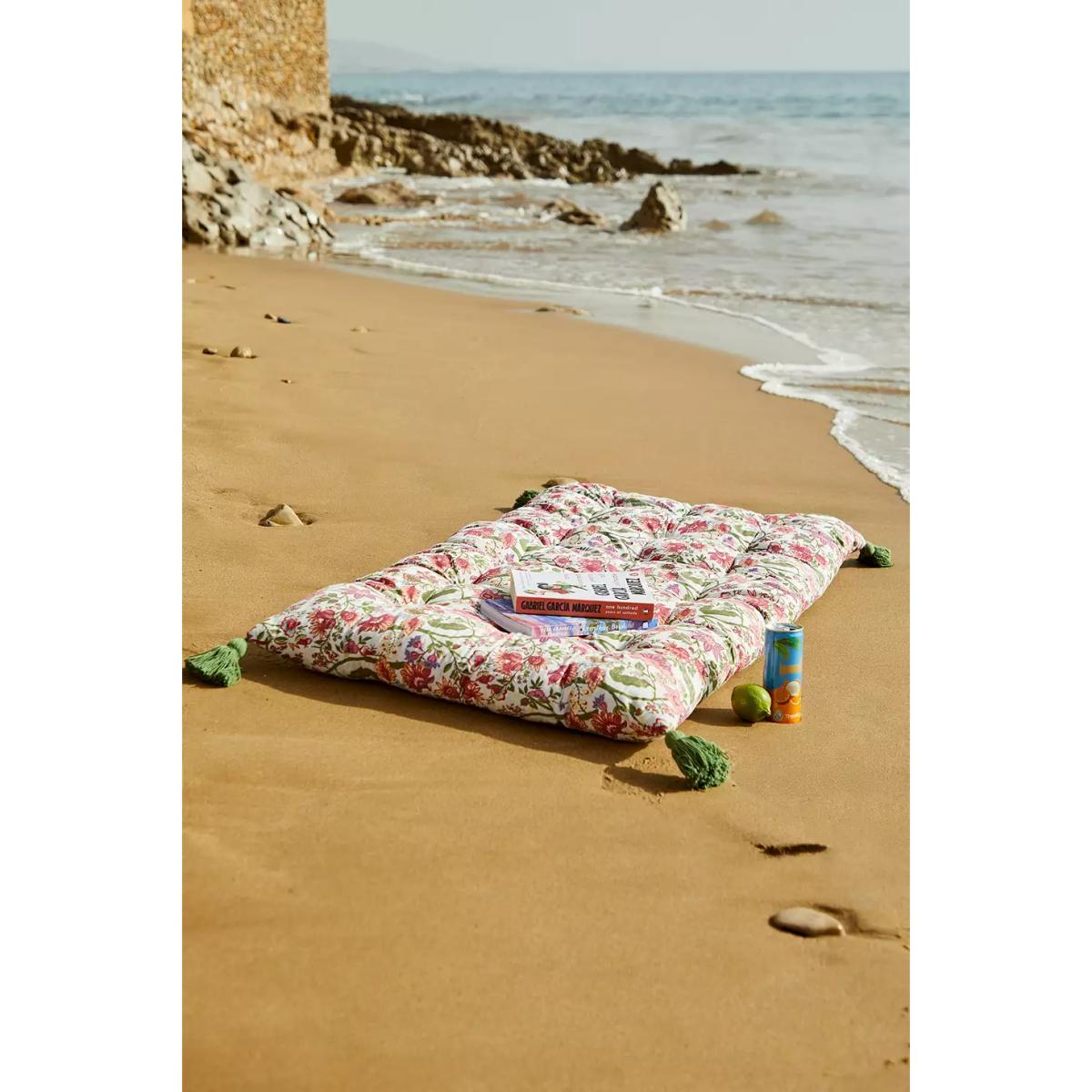 Marnie Floral Print Floor Cushion ALL at Urban Outfitters – image 3