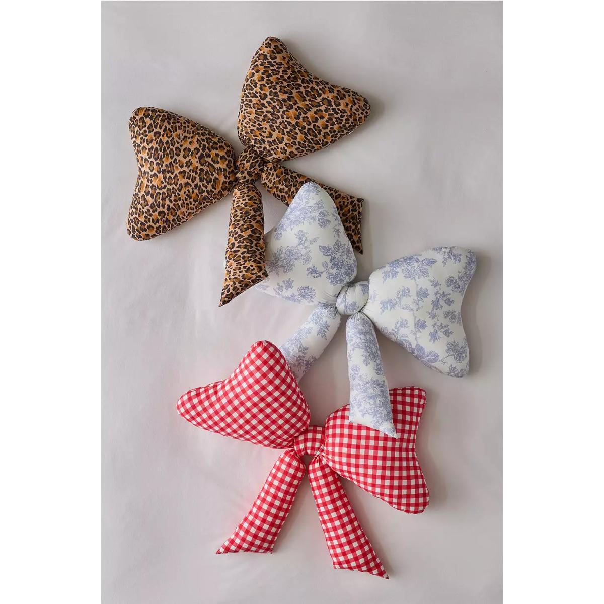 Toile Print Bow Cushion - Light Blue ALL at Urban Outfitters – image 4