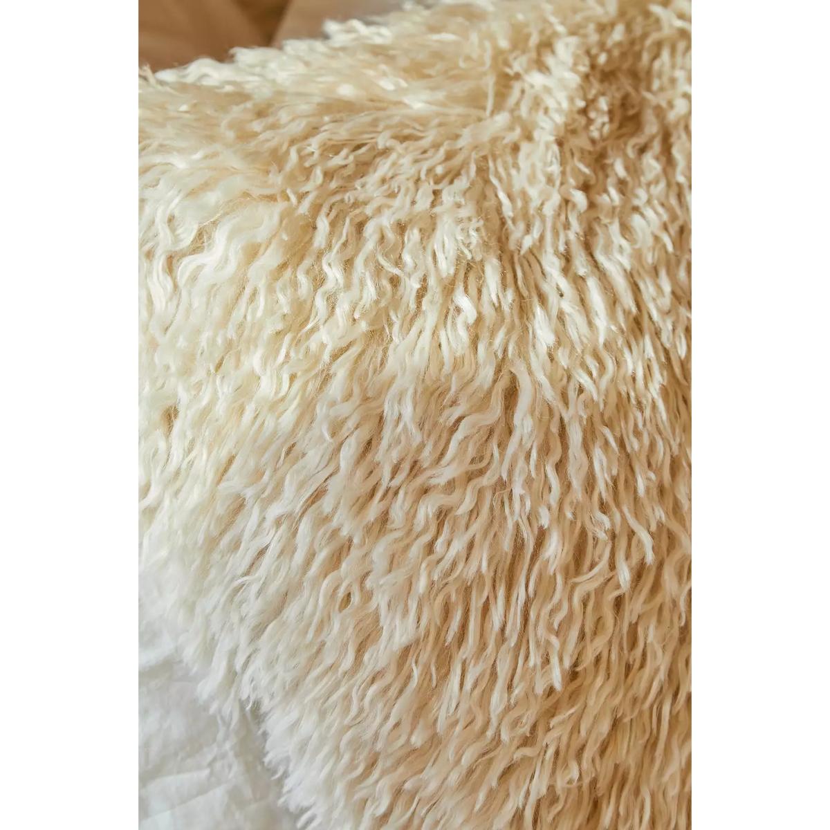 Ecru Faux Fur Cushion - Cream ALL at Urban Outfitters – image 3