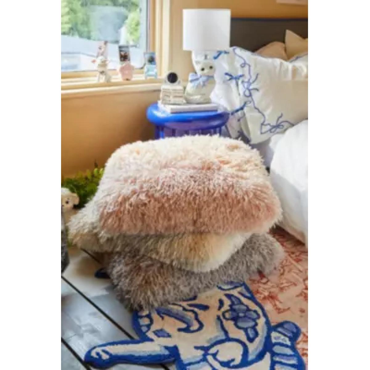 Ecru Faux Fur Cushion - Cream ALL at Urban Outfitters – image 4