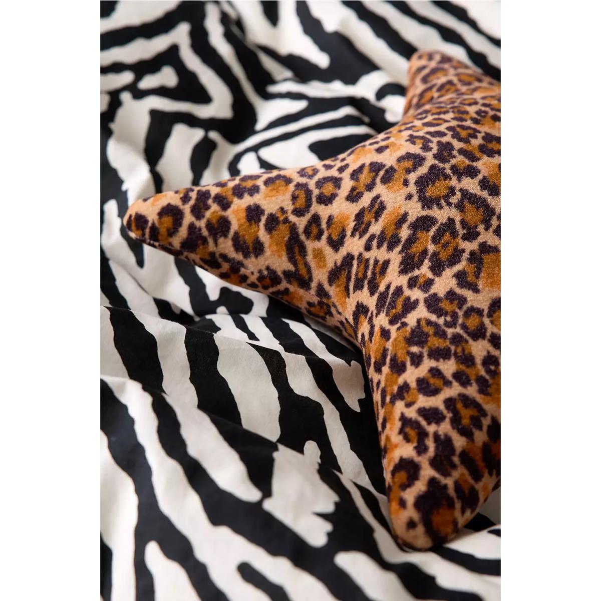 Leopard Star Cushion - Brown 45cm x 45cm at Urban Outfitters – image 2