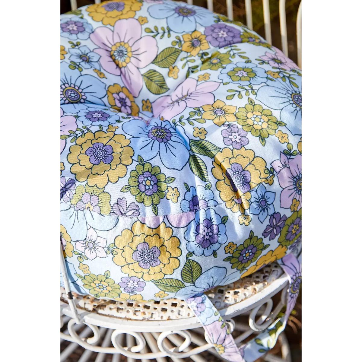 Maisie Floral Floor Cushion 45cm x 6cm at Urban Outfitters – image 4
