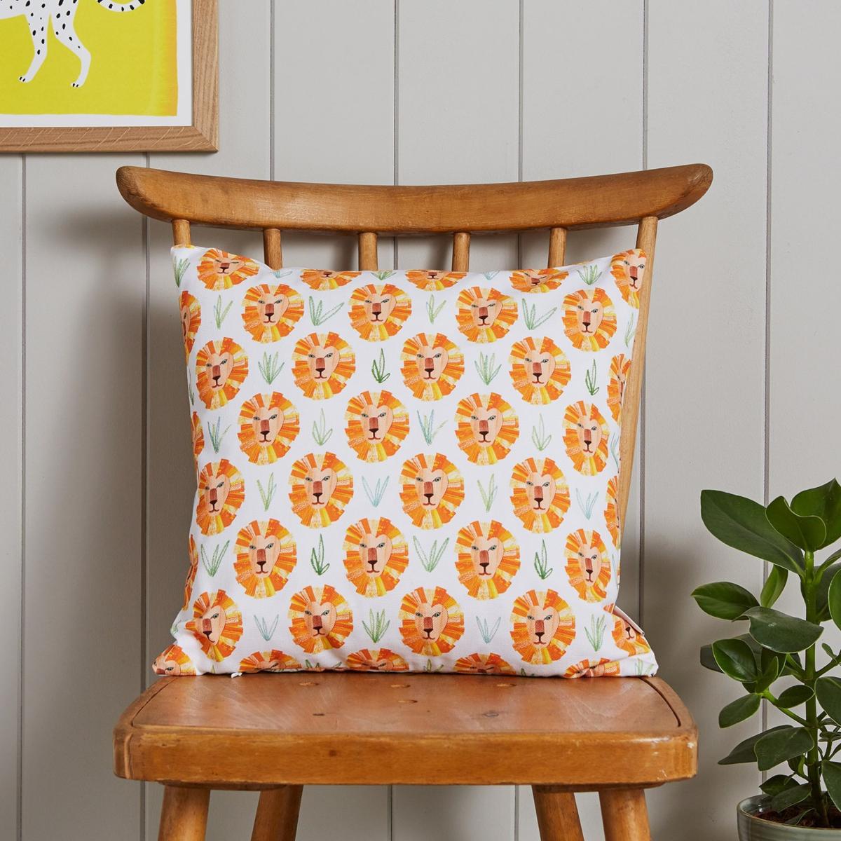 Lions Cushion - Medium Rosa & Clara Designs – image 2
