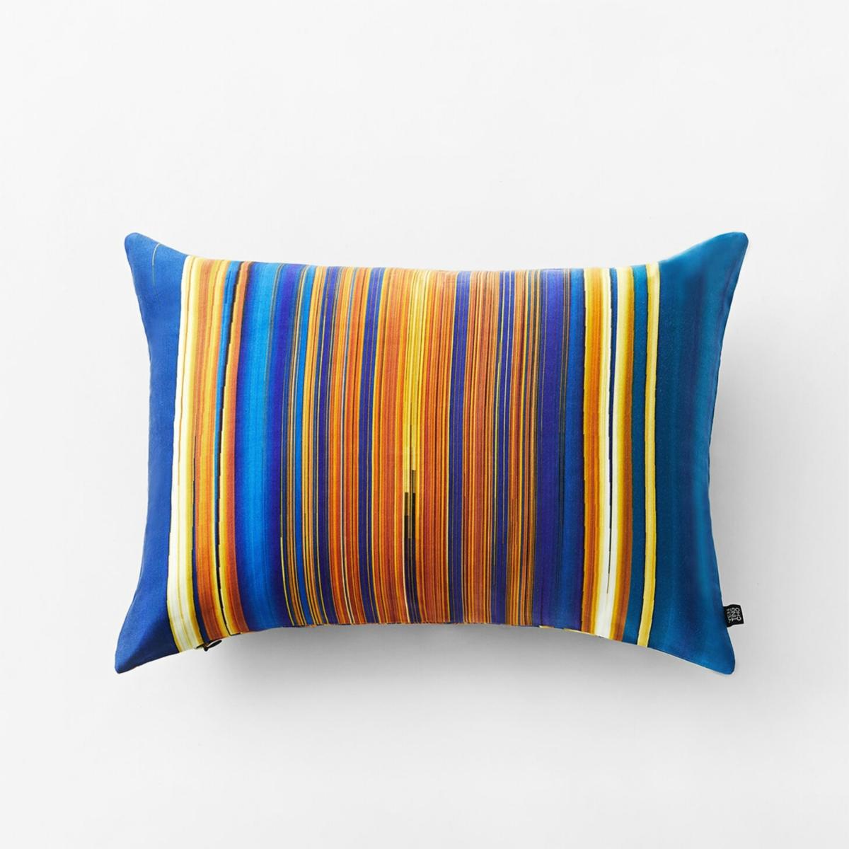 London Blue Rectangle Cushion Yen Ting Cho – image 2