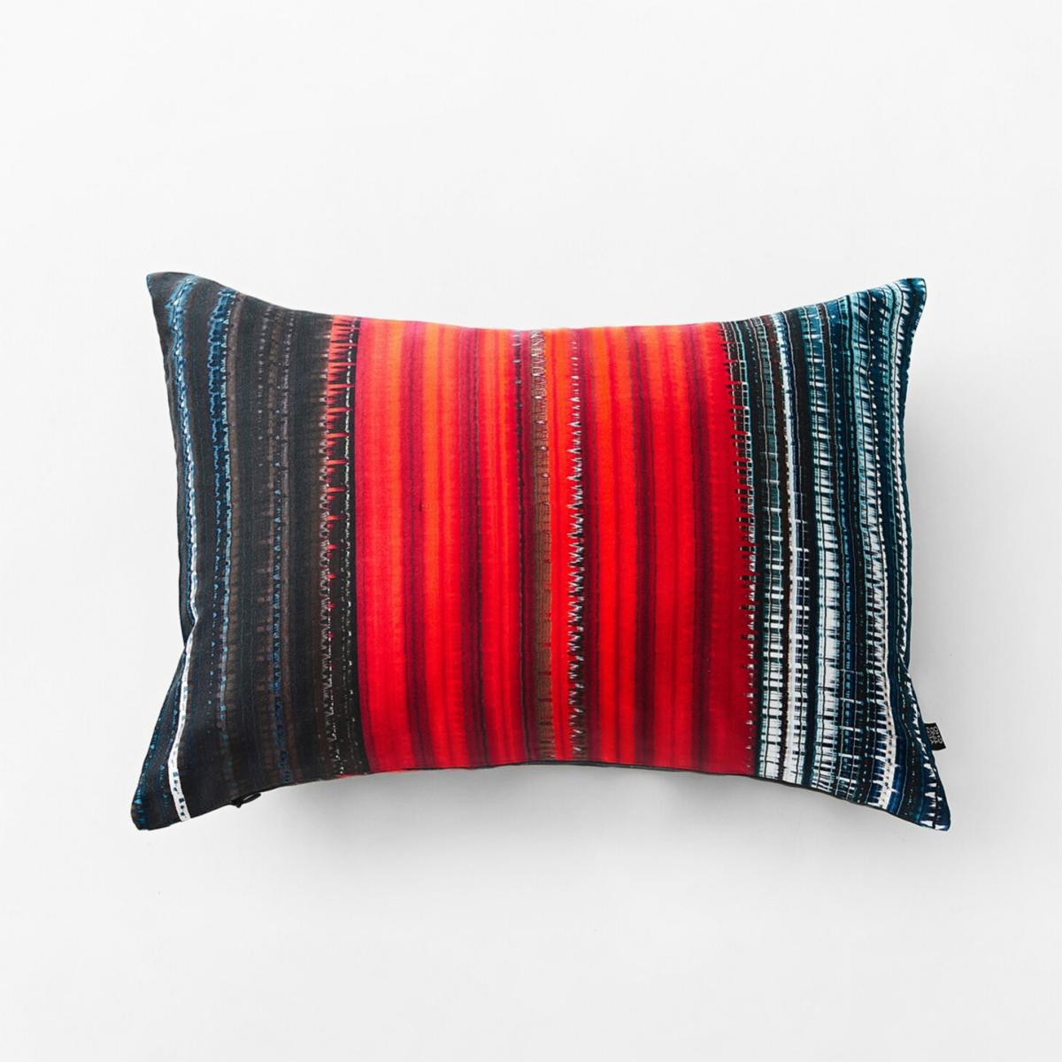 Volcano Rectangle Cushion Yen Ting Cho – image 2
