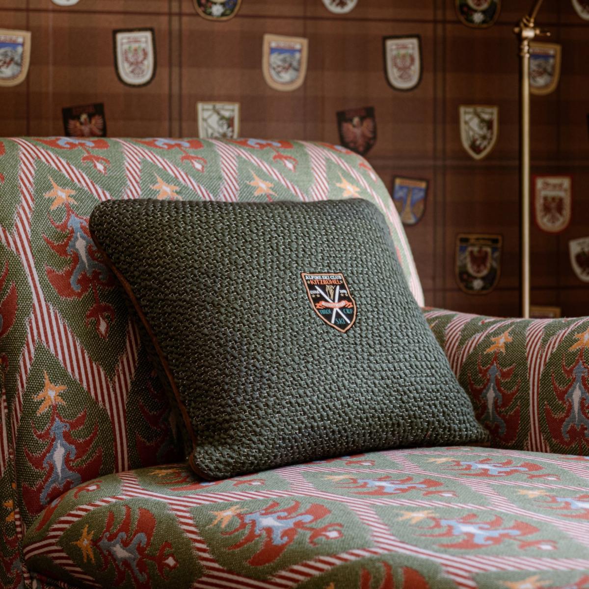 Green Gruner Baum Square Cushion By Mindthegap – image 3