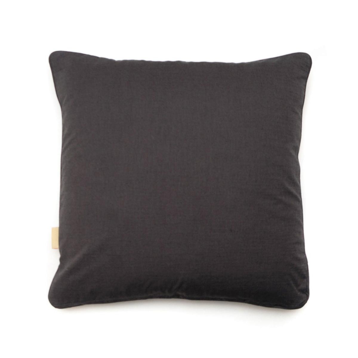 Red / Pink / Purple Blush Bouquet Velvet Cushion Susi Bellamy – image 3