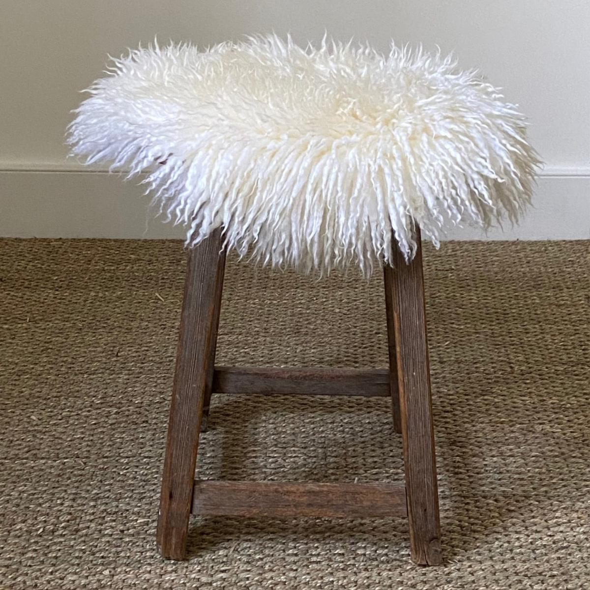 White Sheepskin Long Hair Seatpad Circular - Ivory Owen Barry – image 2