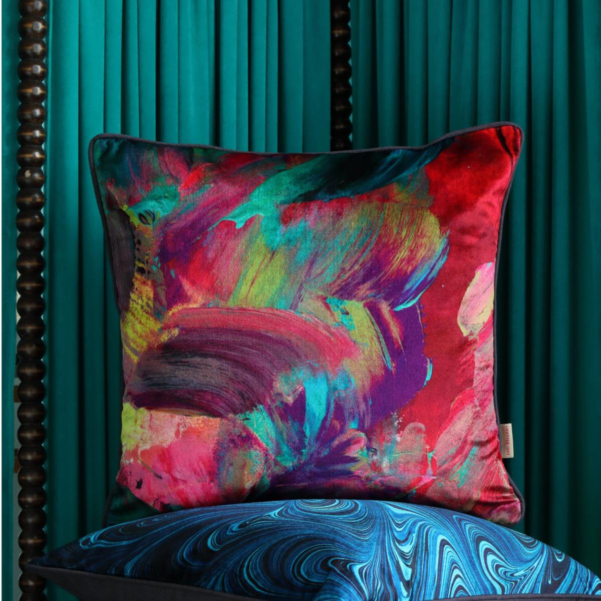 Pink / Purple / Black Emerald Streaks Velvet Cushion Susi Bellamy – image 3