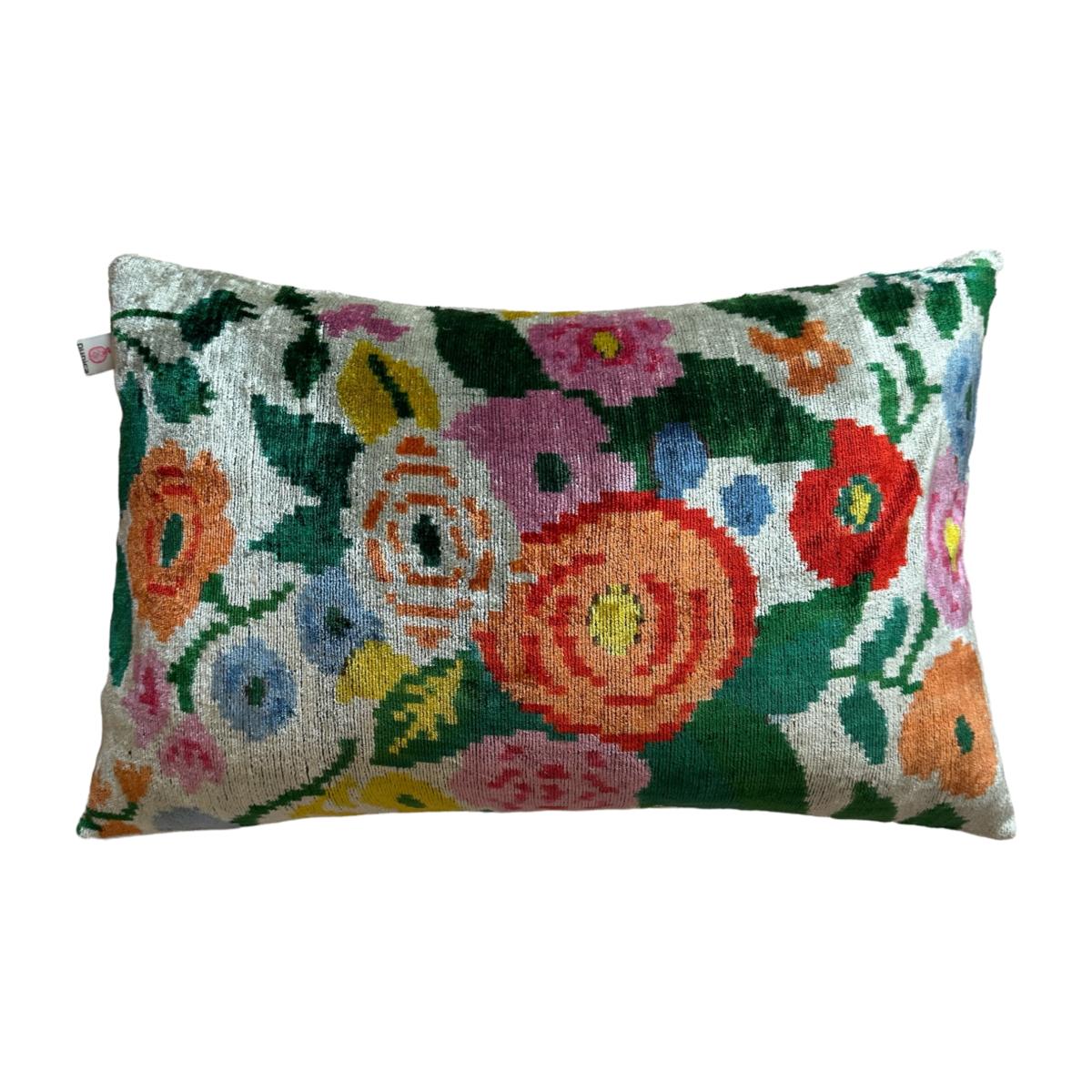 Floral Velvet Ikat Cushion Punica – image 1