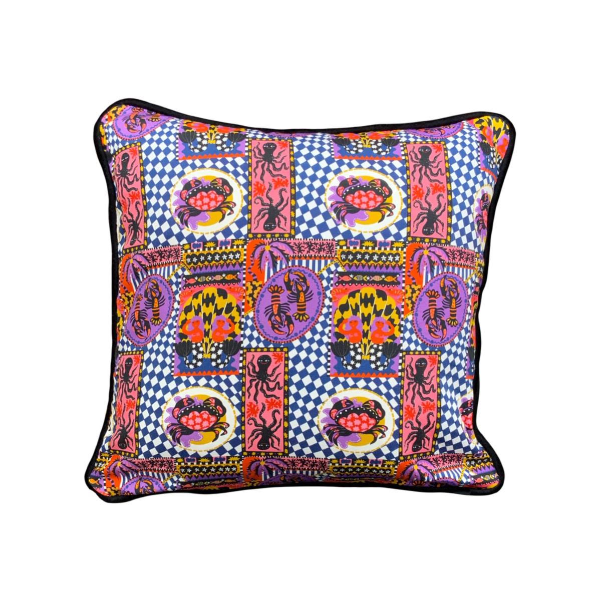 Catch Of The Day Cushion One Size The Neighbourhood Threat – image 1