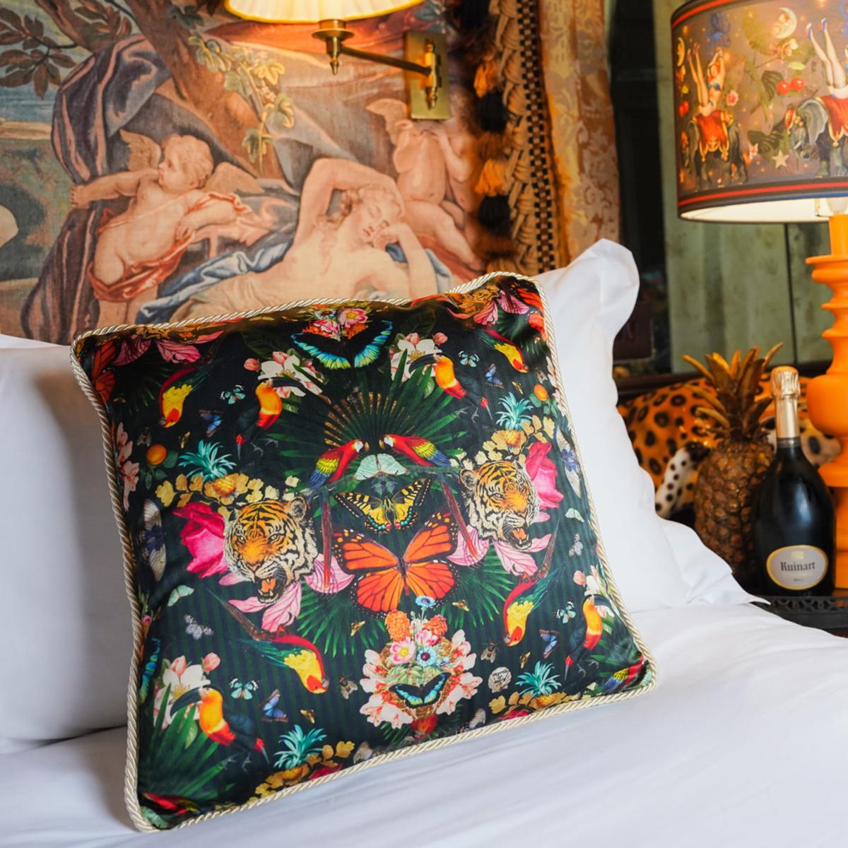 Black Paradise Lost Night - Luxury Velvet Cushion One Size Myrtle & Mary – image 2