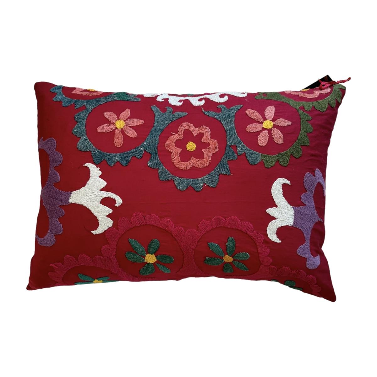 Pink / Purple Vintage Suzani Cushion Punica – image 1