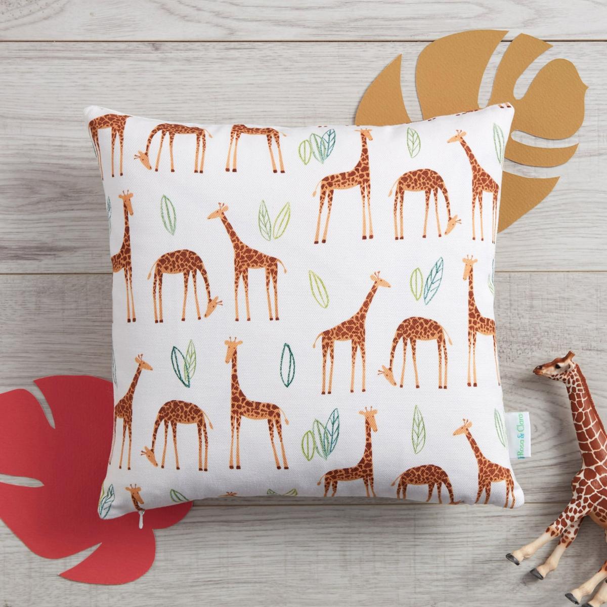 Mini Giraffes Cushion Rosa & Clara Designs – image 2
