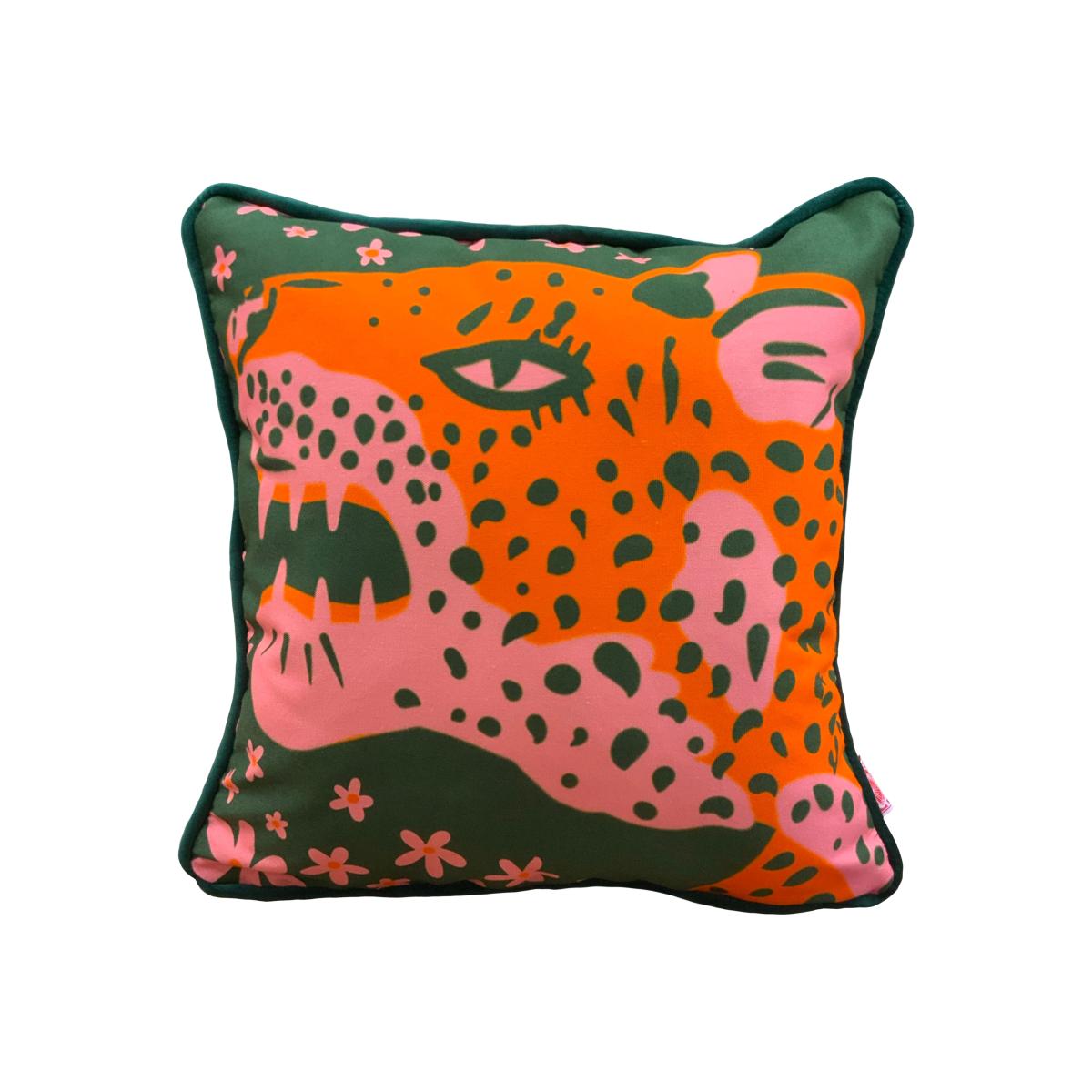Leopard Head Cushion One Size The Neighbourhood Threat – image 1