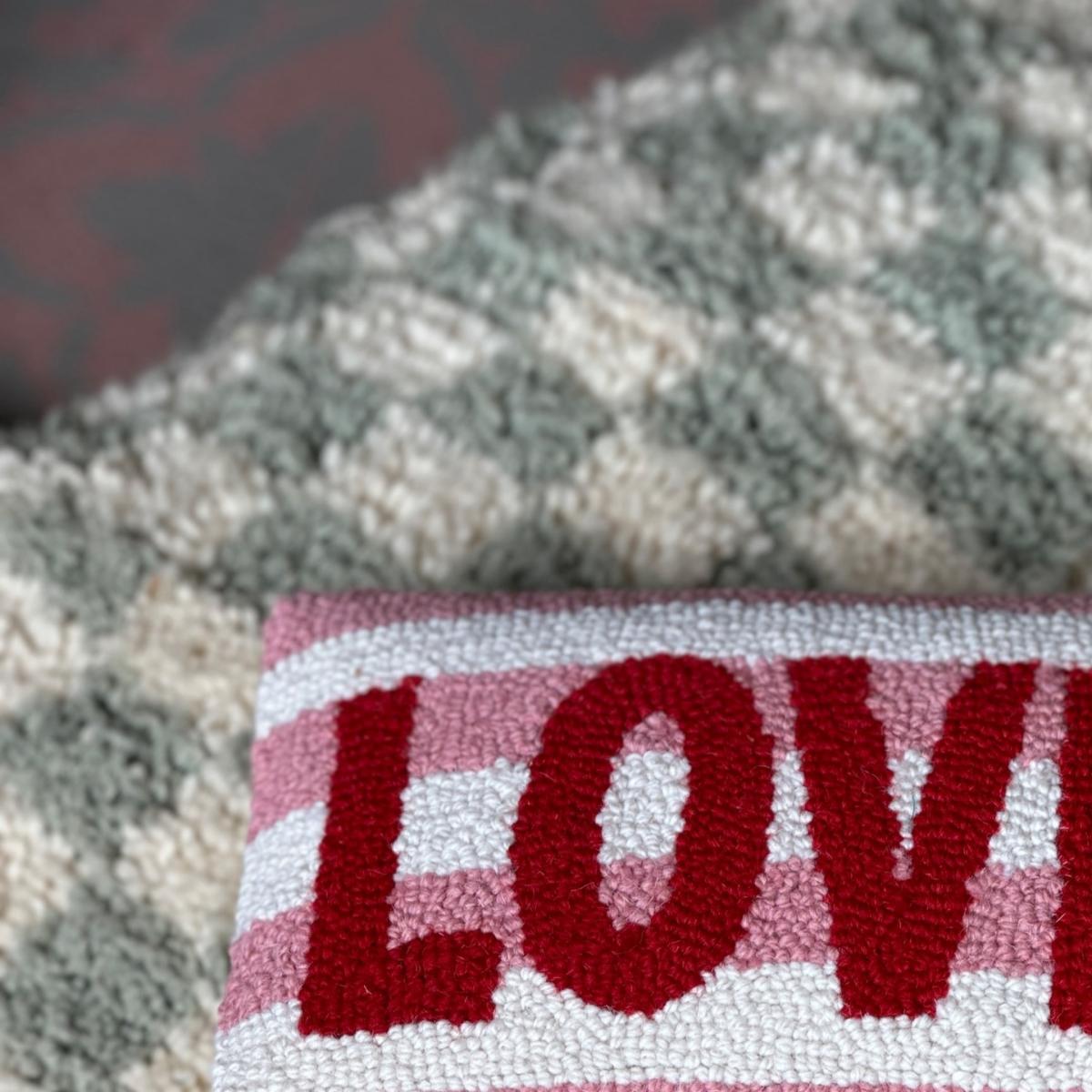 Pink / Purple / Red Mini Red Stripe Love Cushion Punica – image 2