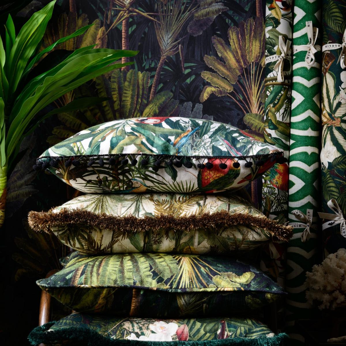 Parrots Of Brasil Linen Cushion By Mindthegap – image 3