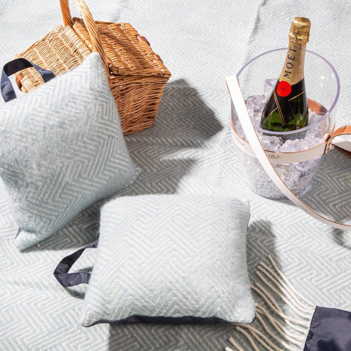 Garden & Outdoor Cushions - Lollypop Duck Egg Heating & Plumbing London – image 3