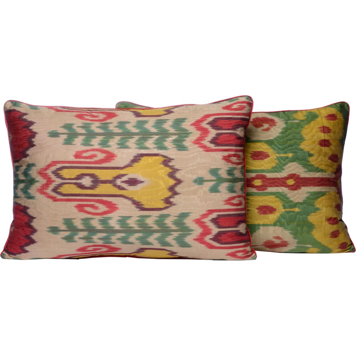 Hand-Woven Reversible Silk Ikat Cushion - Multicoloured Horn & Earring Pattern Anor Living – image 5