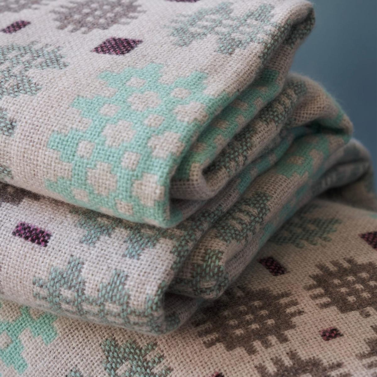 Caernarfon Raspberry Rectangular Cushion Majeda Clarke – image 3
