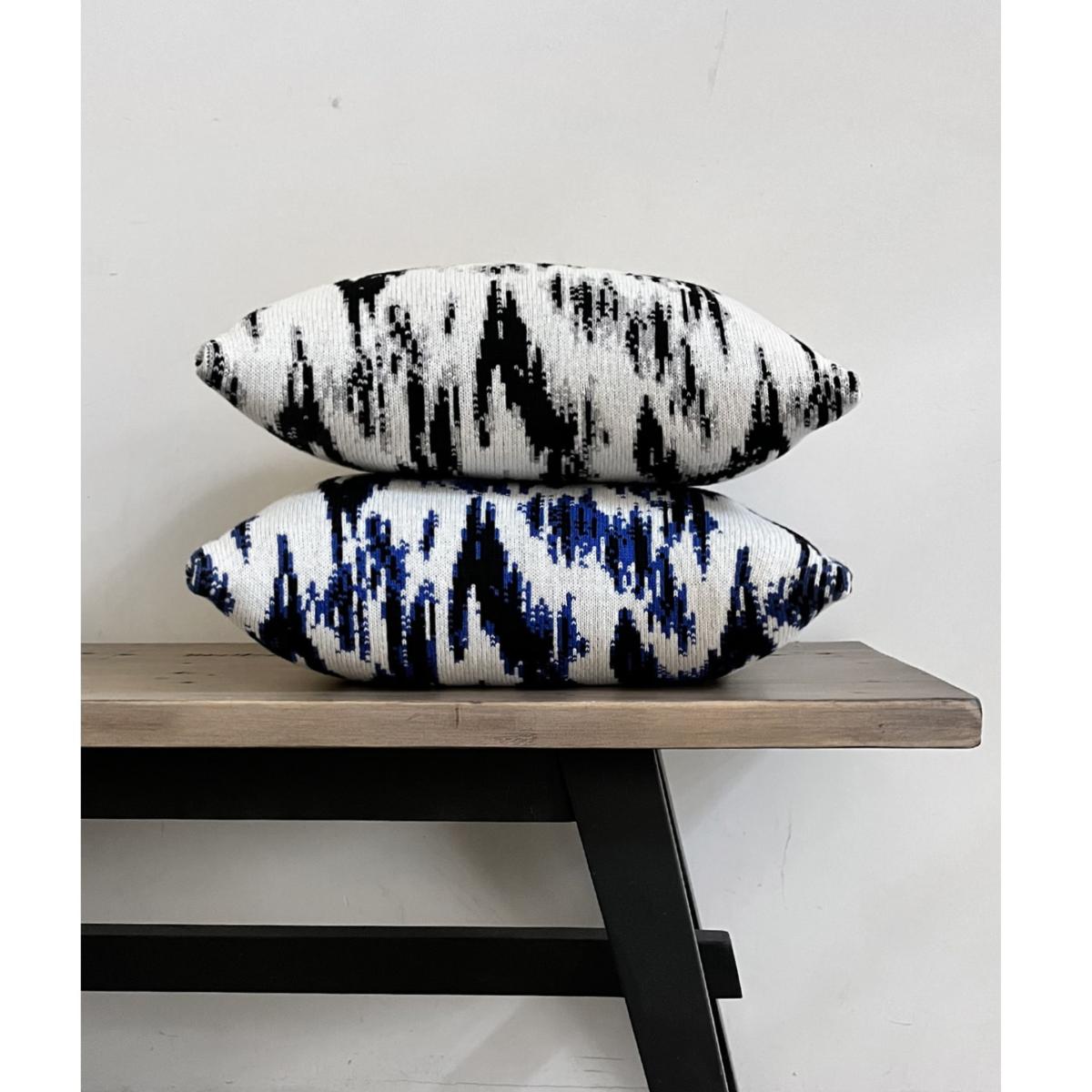 Ikat Wool & Cashmere Knitted Cushion Electric Blue Ingmarson – image 2
