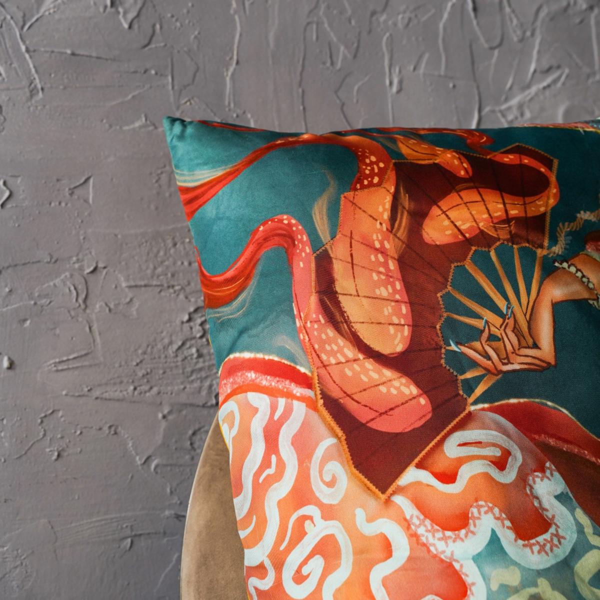 Red Fan Print Silk Rectangle Cushion With Filling Sukiw Design – image 3