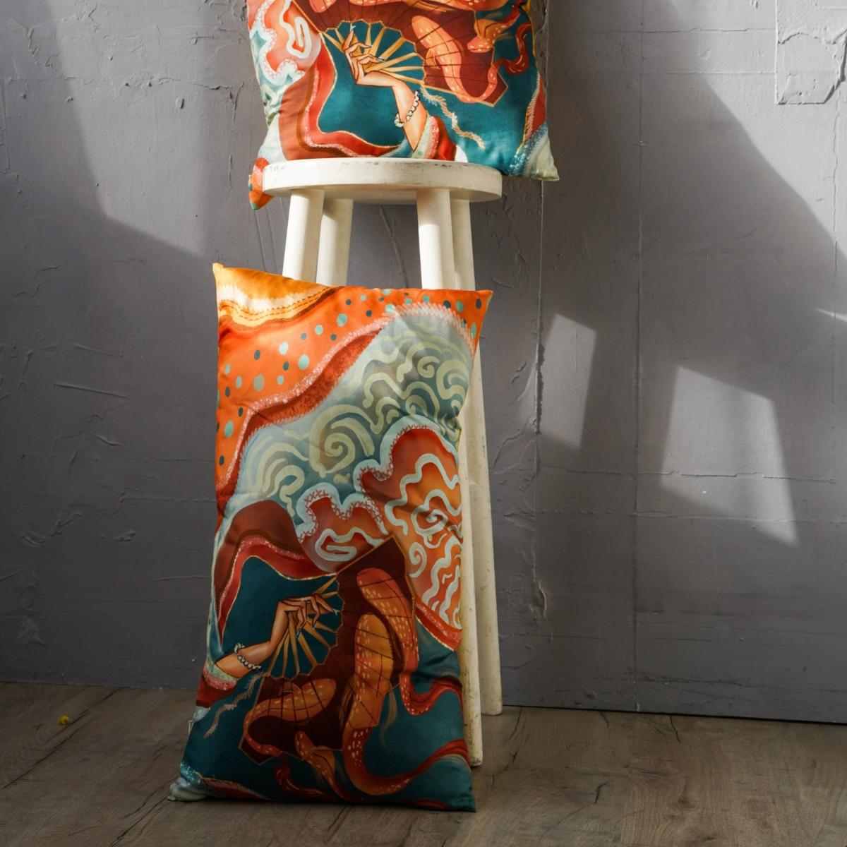 Red Fan Print Silk Rectangle Cushion With Filling Sukiw Design – image 4