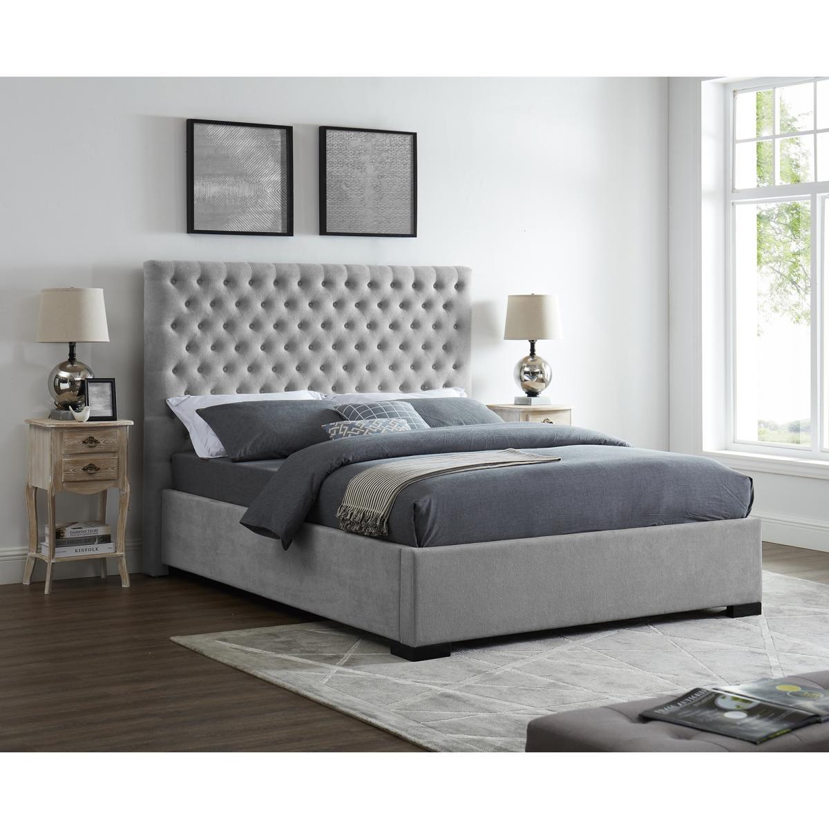 Upholstered Chenille Bed with Buttoned Headboard – image 4