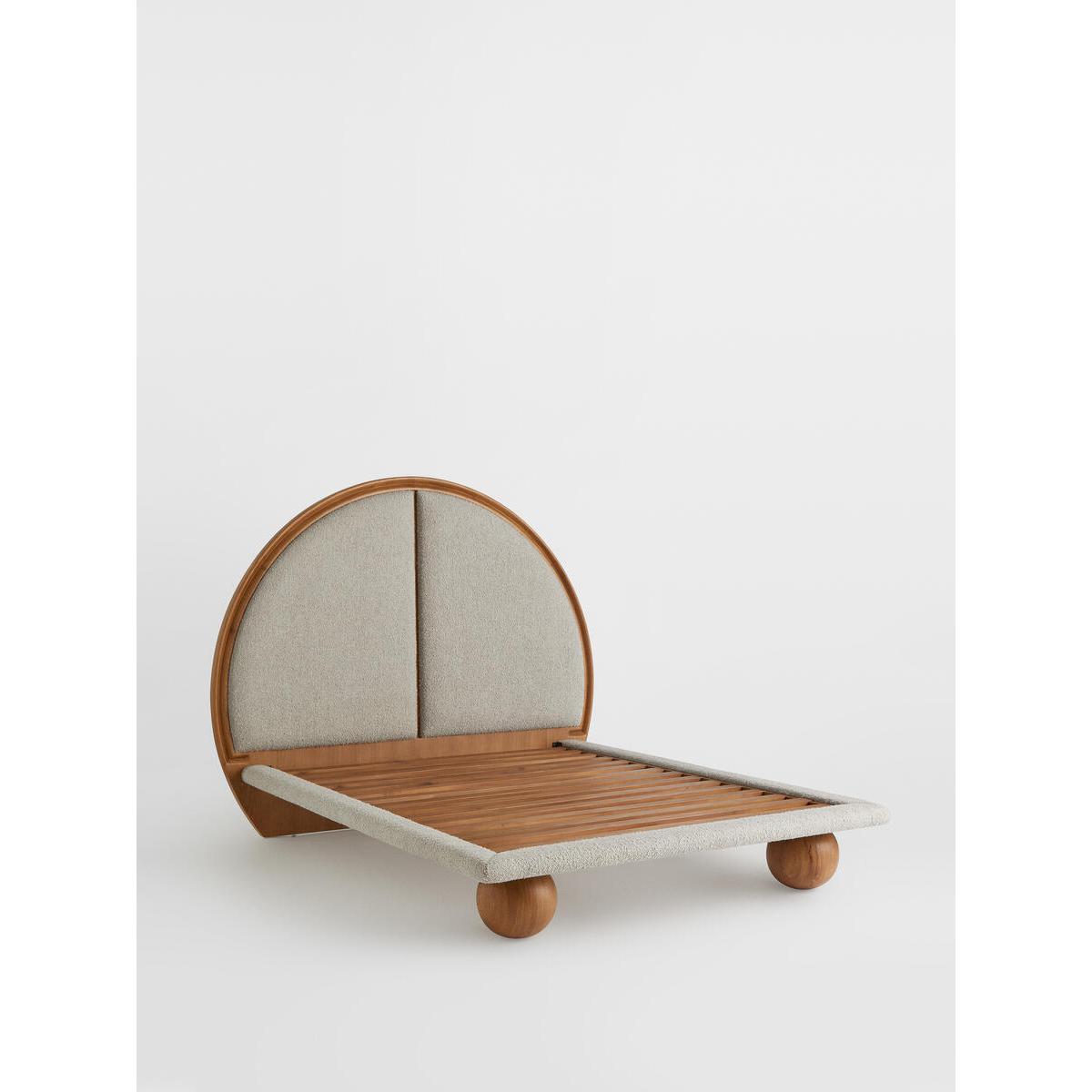 Amery Bed, King – image 4