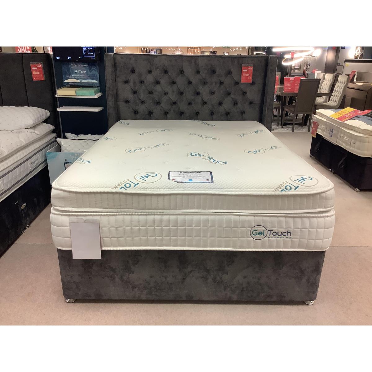 Sleepeezee - Geltouch 10,000 5’ Non drawer divan set & Pendleton headboard – image 2