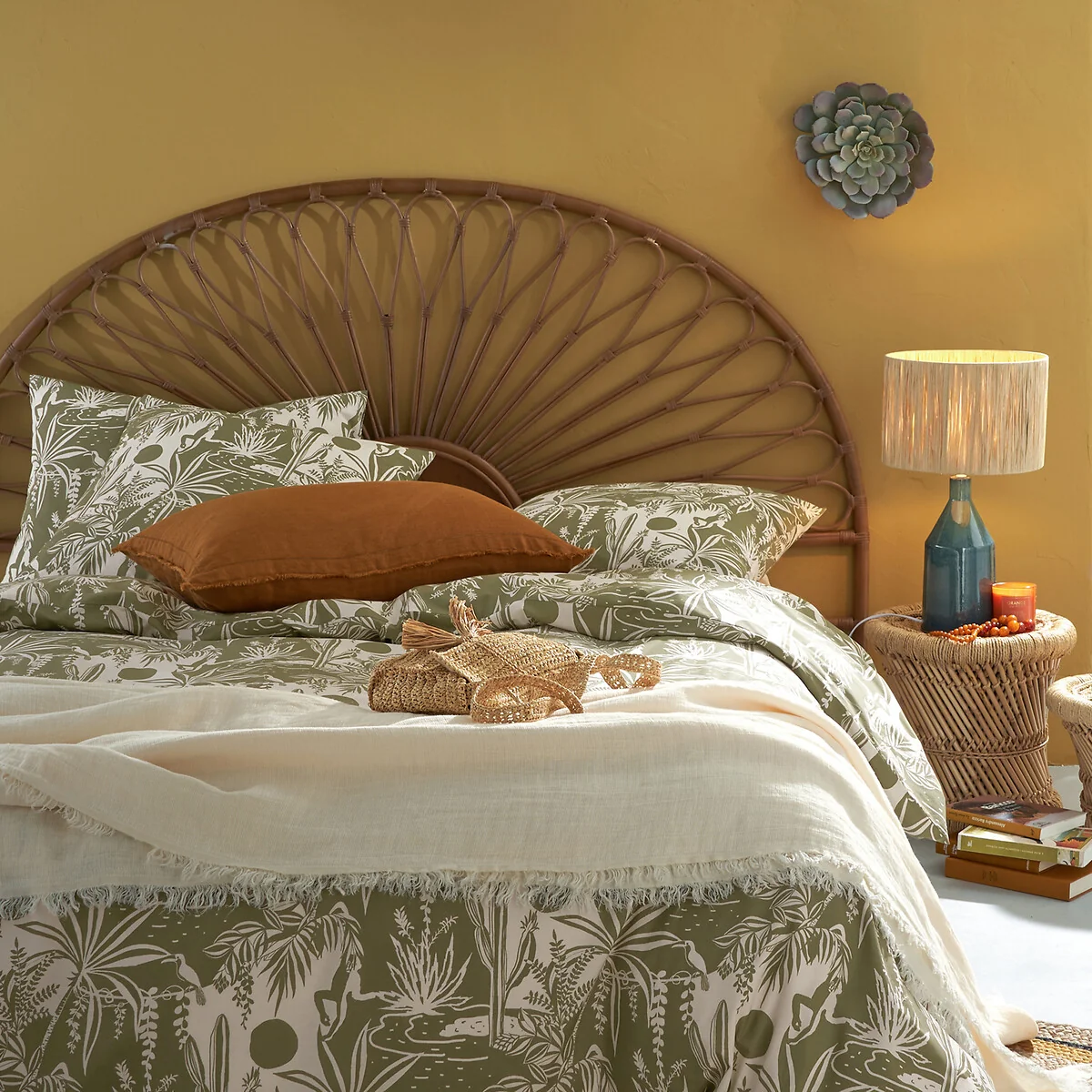 Tio Rattan Headboard – image 3