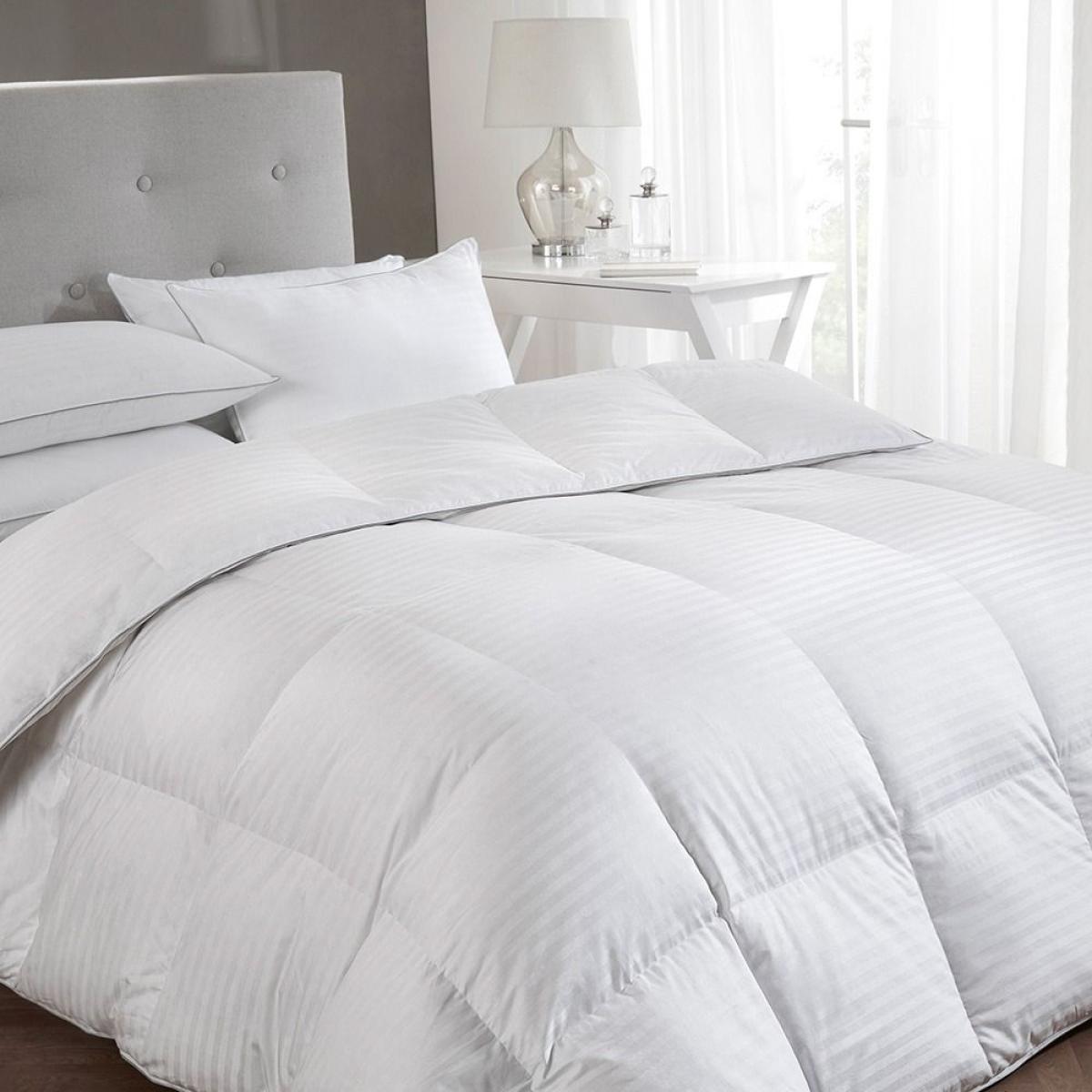 Hotel Collection 5 Star 10.5 Tog White Goose Down Duvet, Double – image 2