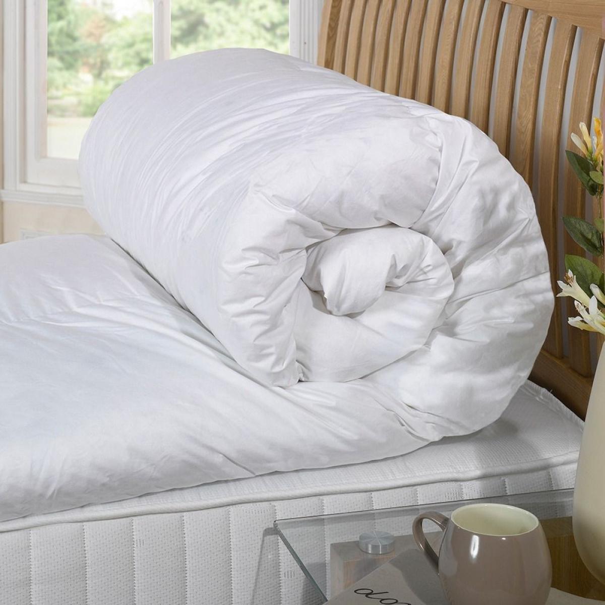 4.5 Tog Goose Feather & Down Duvet, Double – image 2