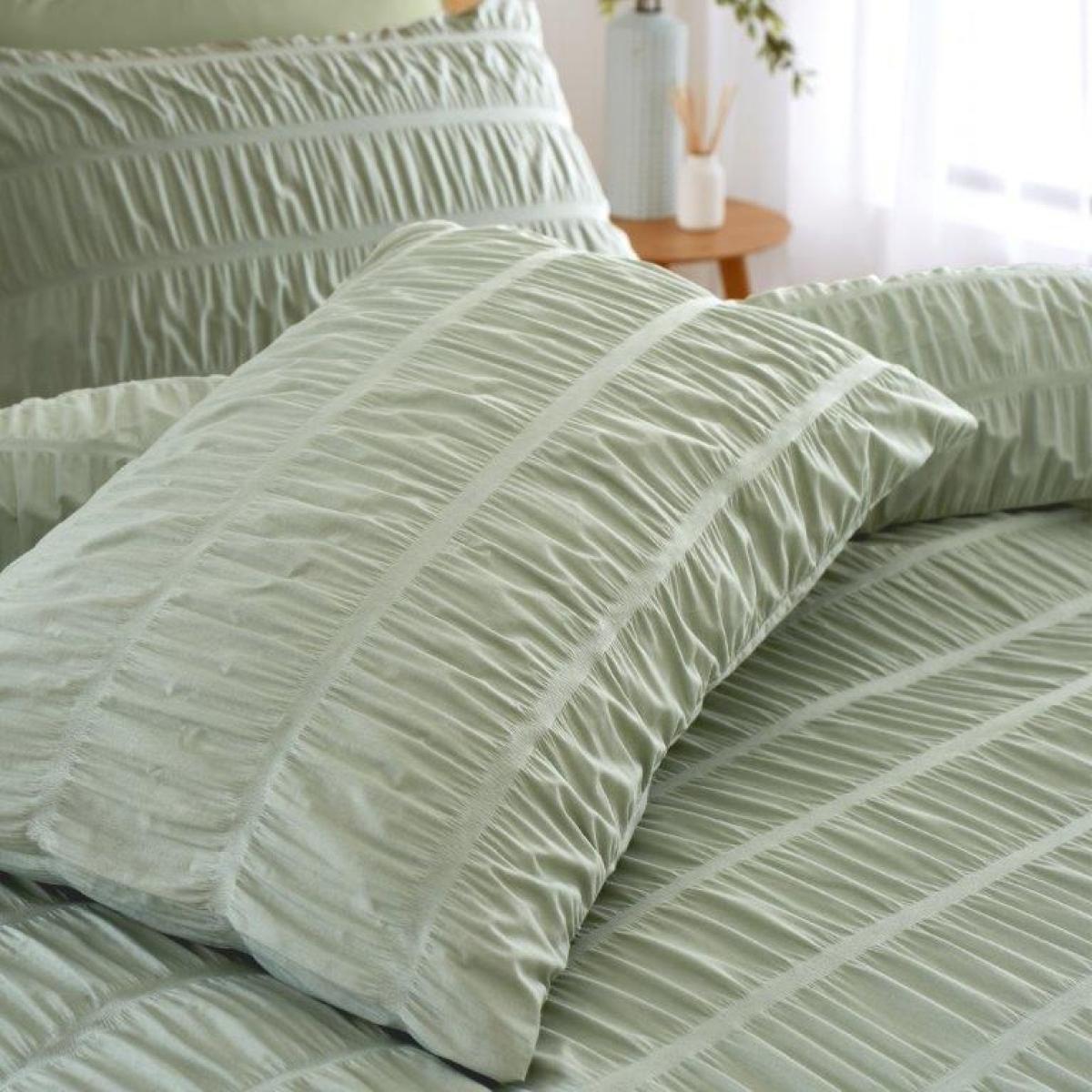 Catherine Lansfield Signature Seersucker Duvet Set - Sage Green - Double – image 4