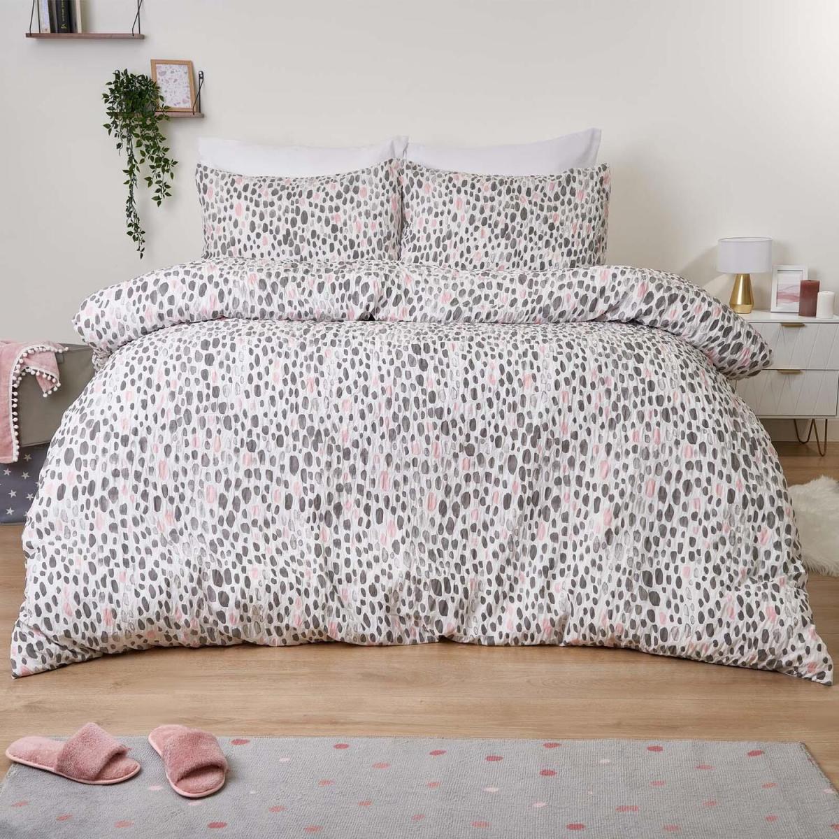 Dreamscene Dalmatian Spots Print Seersucker Duvet Set - Pink / Double – image 1