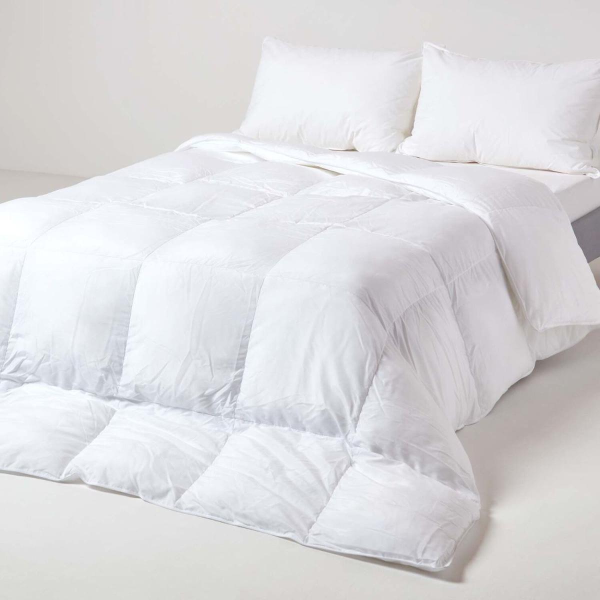 Homescapes Super Microfibre All Seasons Duvet - White / Double – image 2