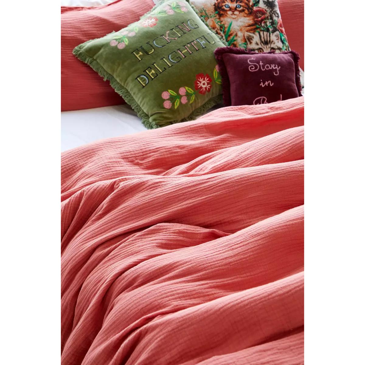 Brick Crinkle Duvet Set - Red Double at Urban Outfitters – image 5