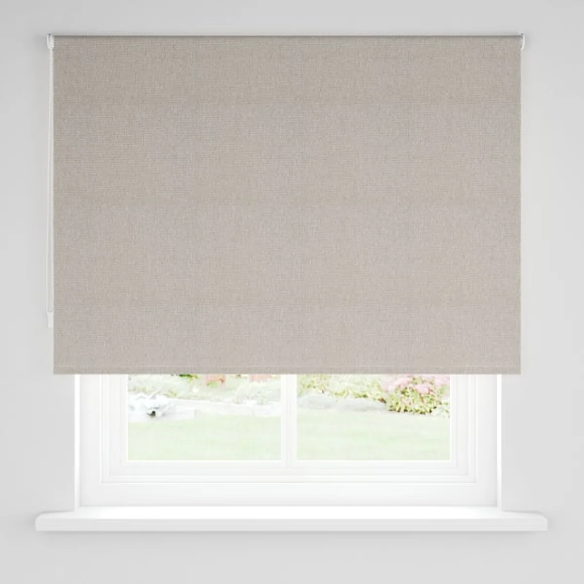 Chesterfield Blackout Roller Blind – image 4