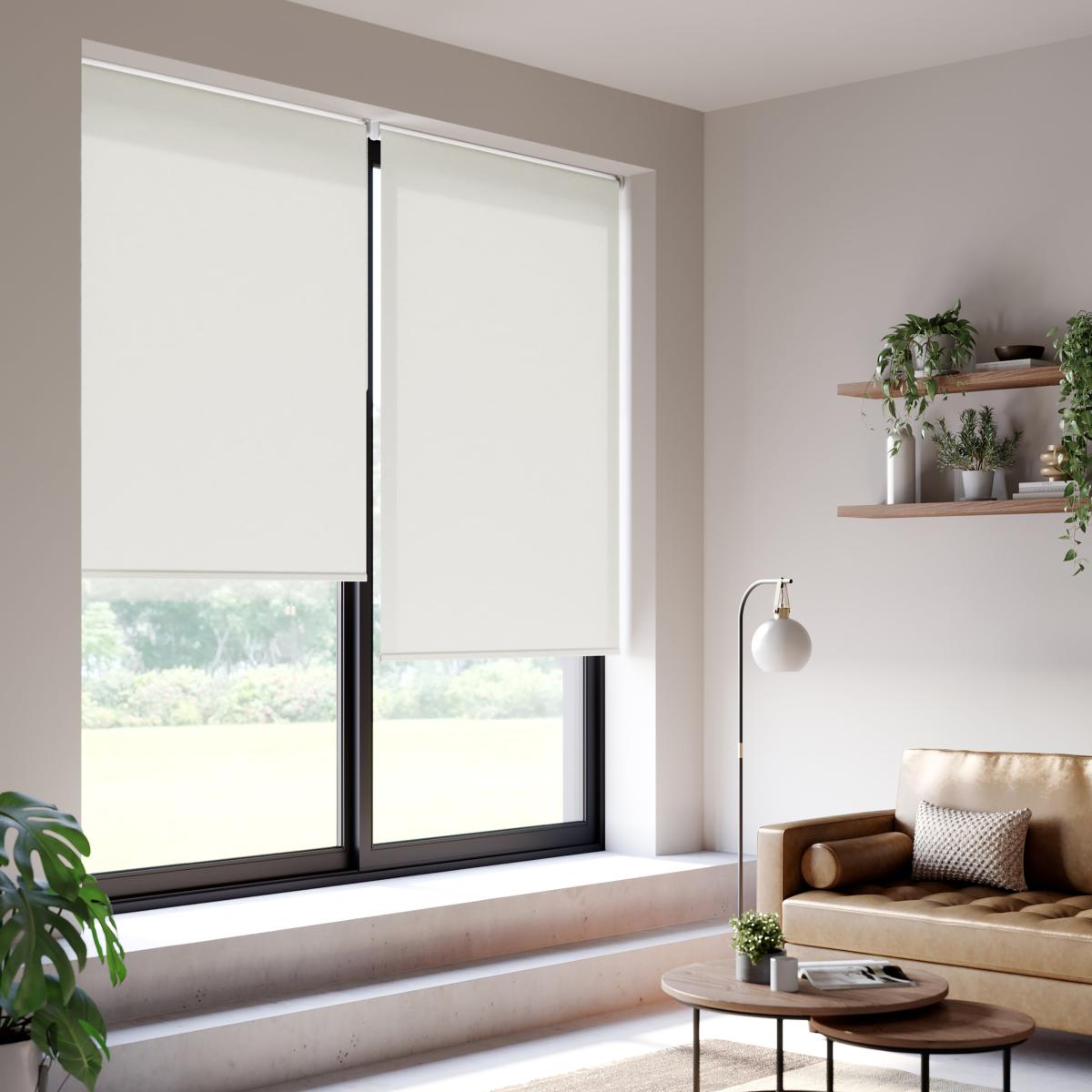 Signature Made to Measure Roller Blind White – image 1