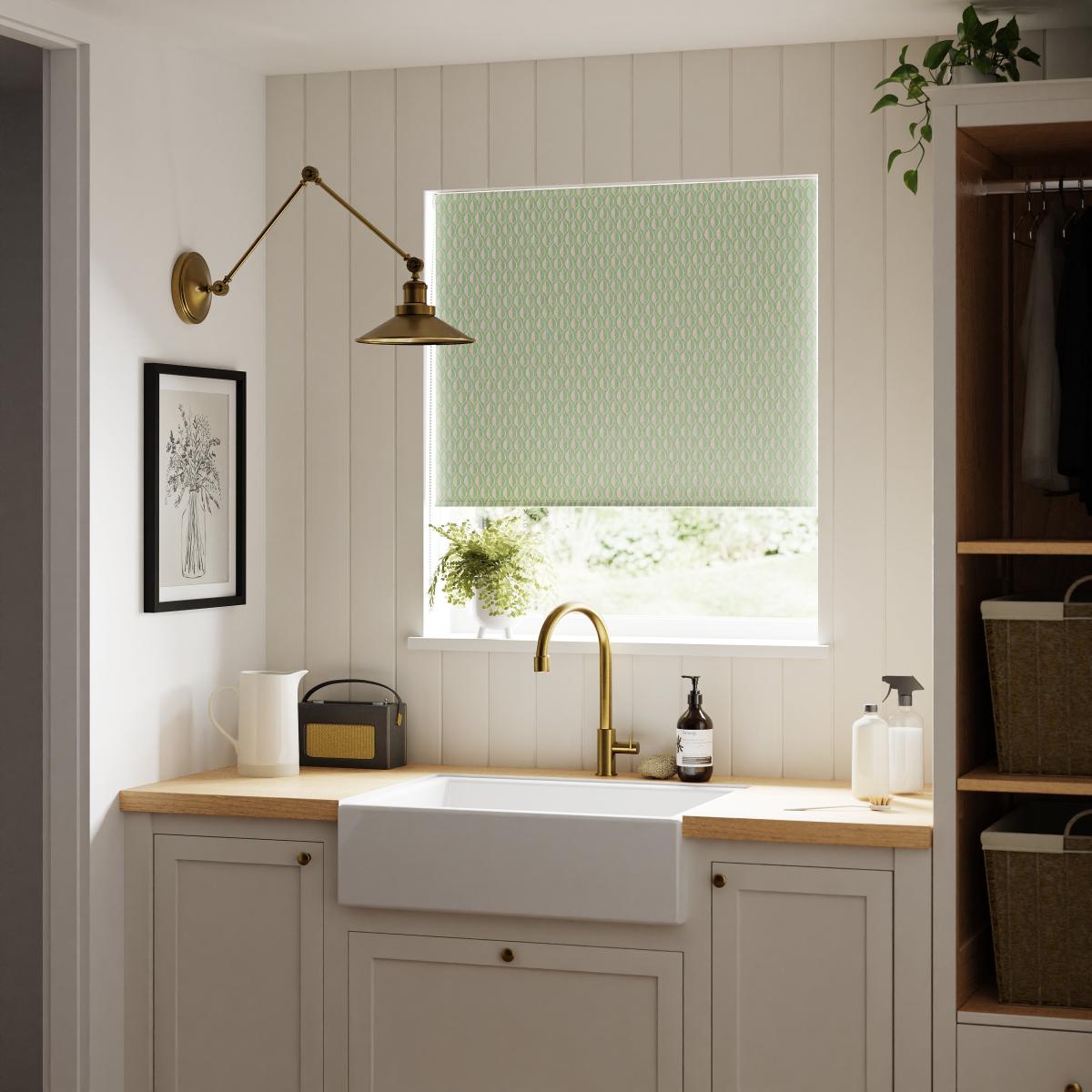 Mini Leaf Blackout Roller Blind Green – image 5