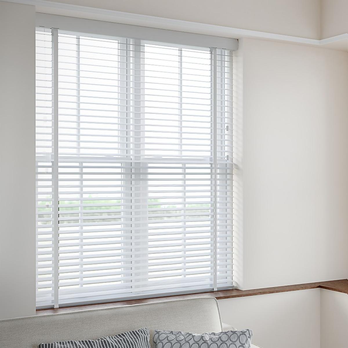 White 50mm Faux Wood Venetian Blind - 120x160cm – image 2